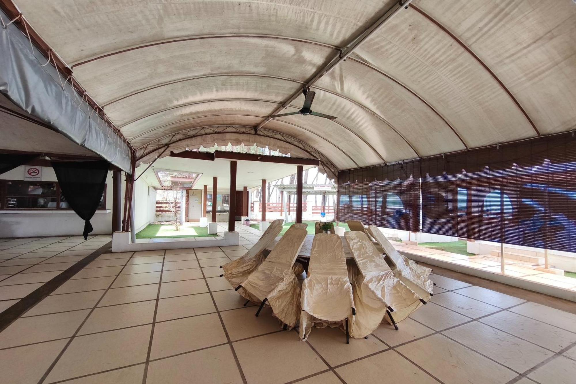 Alsafina Kijal Beach Resort & Restaurant Exterior photo